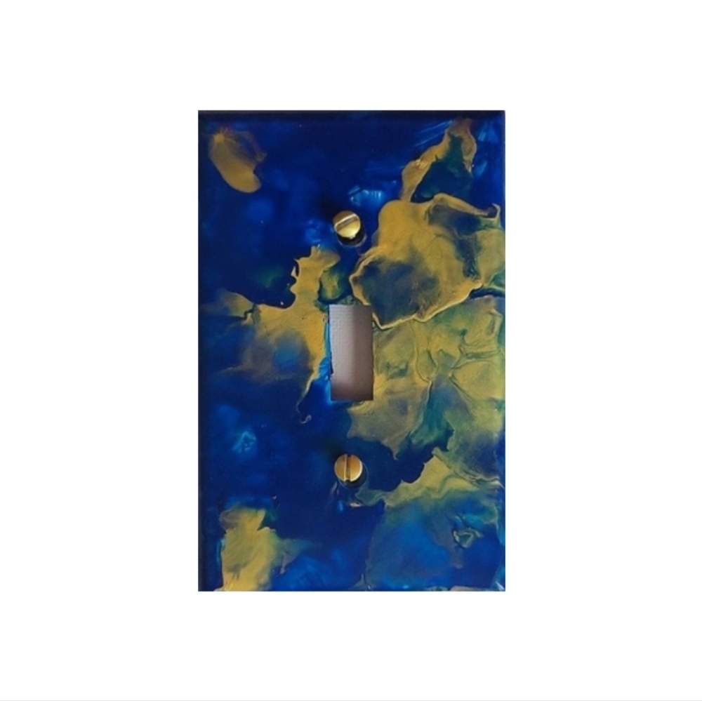 Hand Crafted Blue and Gold Abstract Design Single Toggle Light Switch Plate - Picture 2 of 2